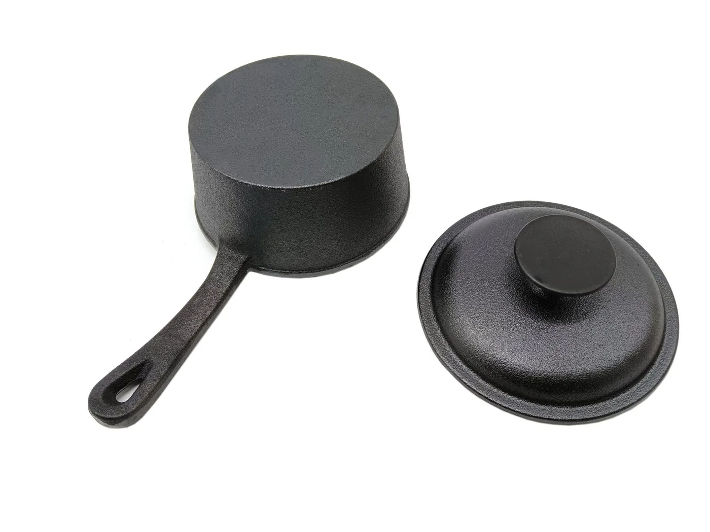 Cast Iron Sauce Pot with Lid product image 2